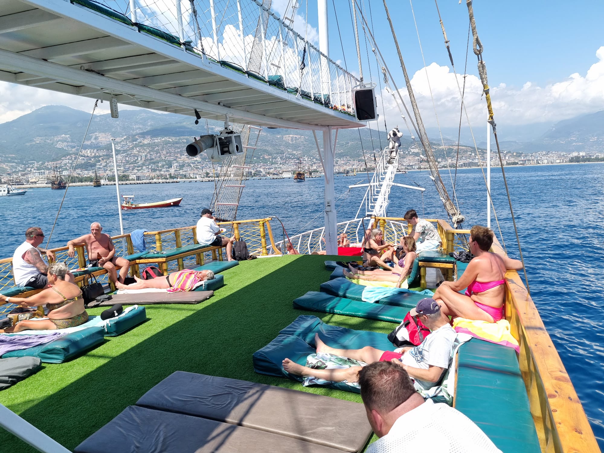 WhatsApp Image 2025-05-09 at 21.50.52 (5)