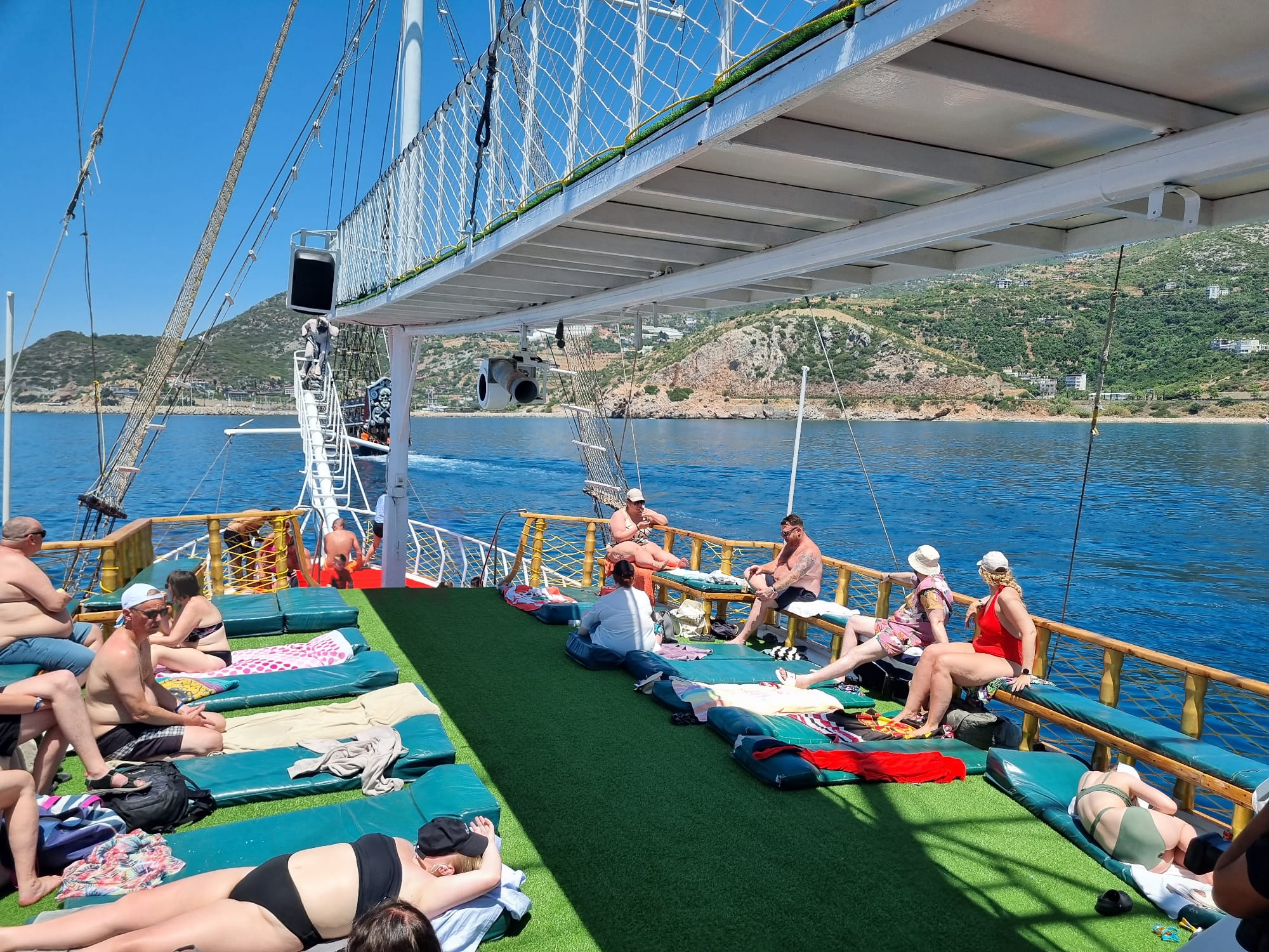 WhatsApp Image 2025-05-09 at 21.50.53 (4)