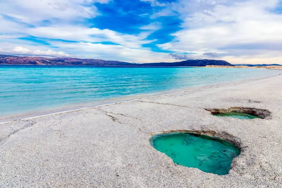 pamukkale-salda-lake-tour-from-antalya_1738612104-1263